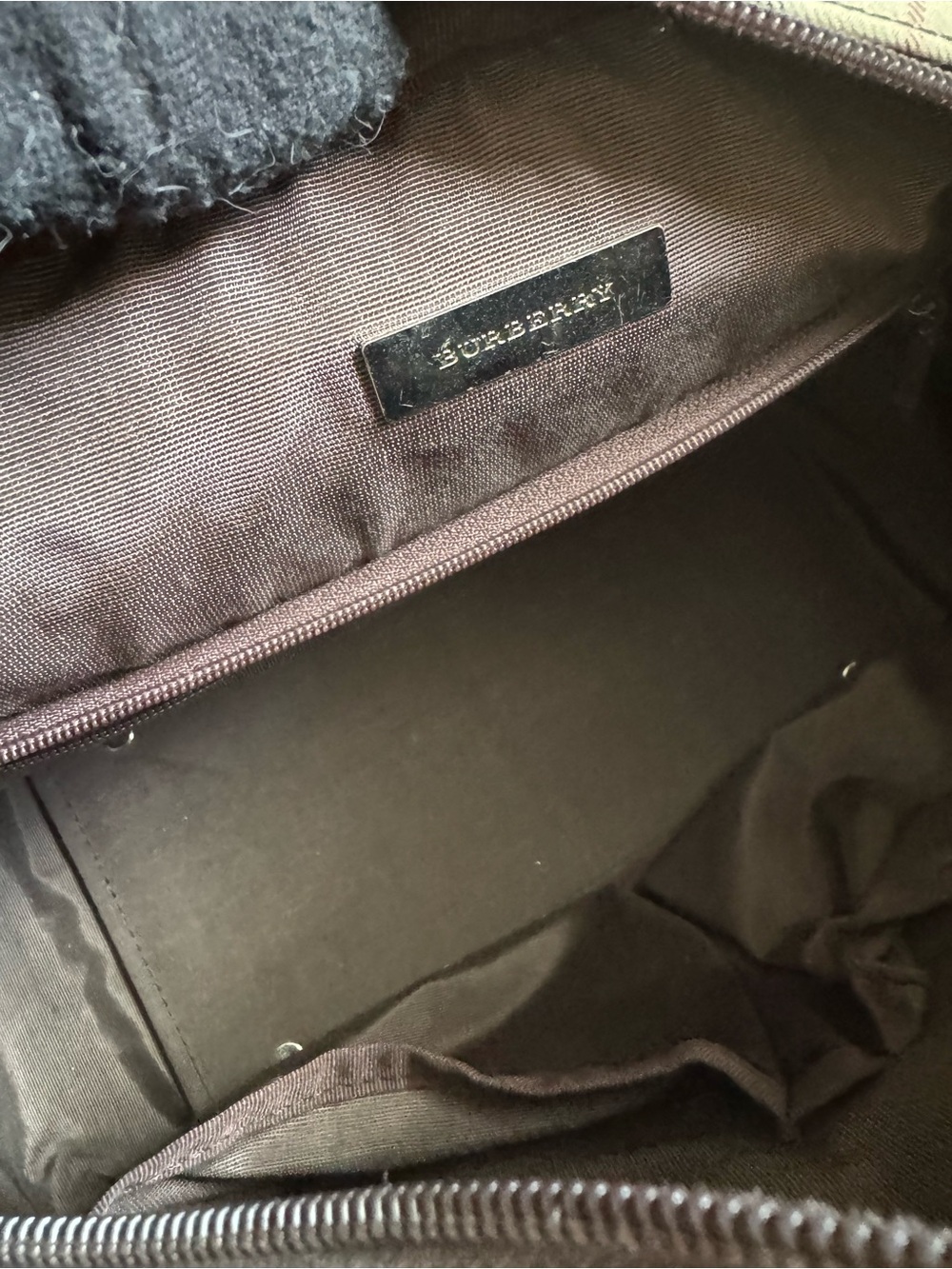 Vintage Burberry Beige Plaid Satchel with Brown Leather Handles - Picture 11 of 12